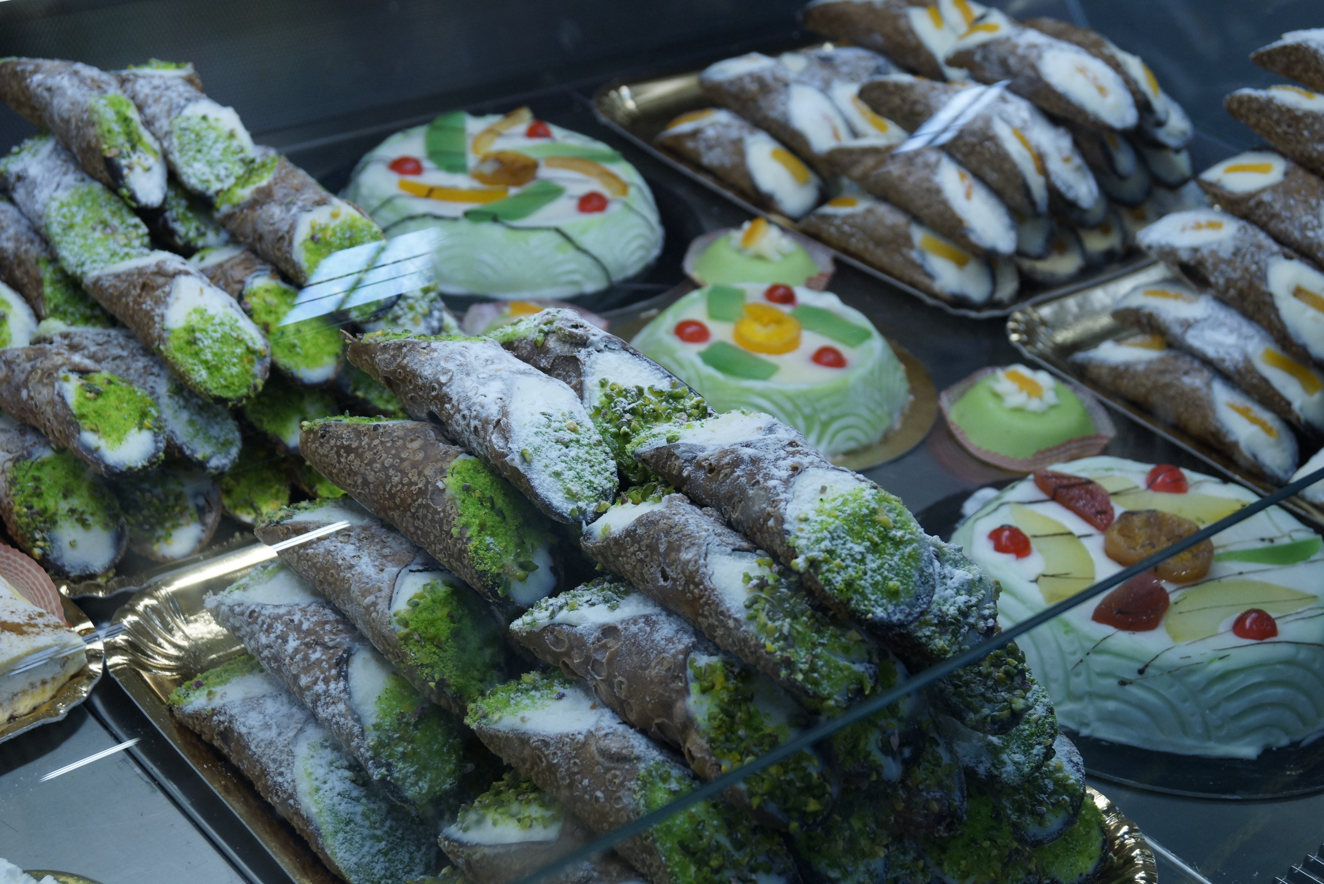 Sicilian Cannoli